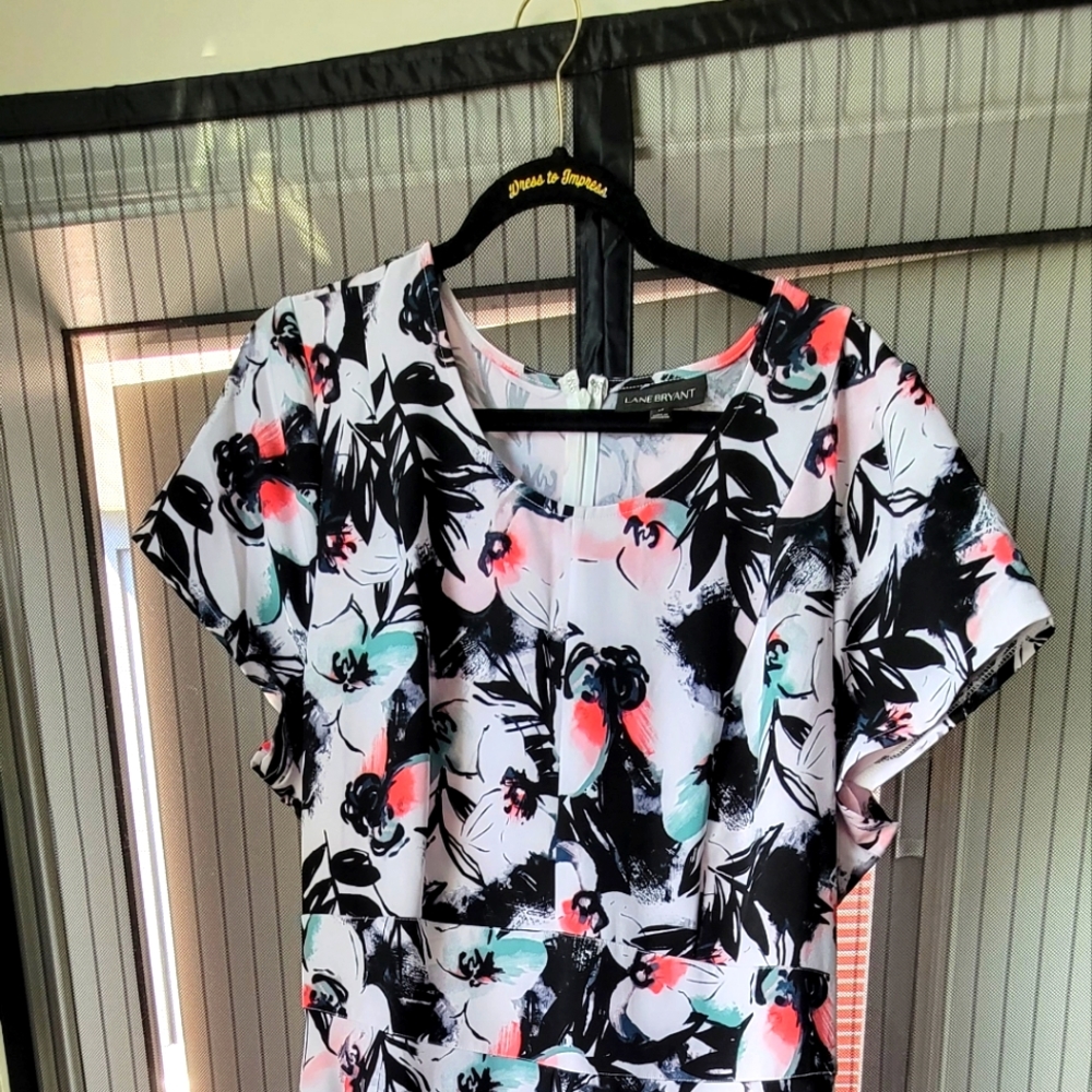 Lane Bryant dress size 22 floral print